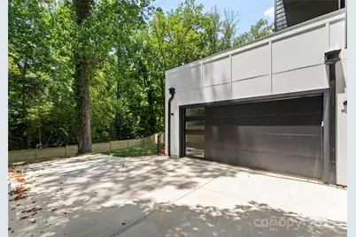 1725 Seifert Circle, Charlotte, NC 28205 - Photo 32