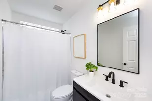 13409 Glasgow Green Ln, Charlotte, NC 28213 - Photo 34