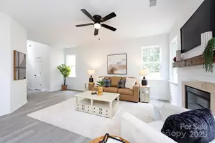 13409 Glasgow Green Ln, Charlotte, NC 28213 - Photo 8