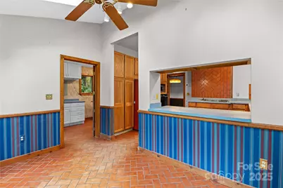 32 Delano Road, Asheville, NC 28805 - Photo 14