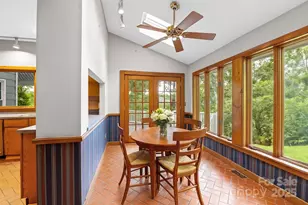 32 Delano Rd, Asheville, NC 28805 - Photo 12