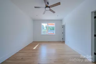 133 S Grove St, Asheville, NC 28801 - Photo 26