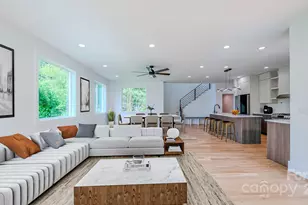 133 S Grove St, Asheville, NC 28801 - Photo 2