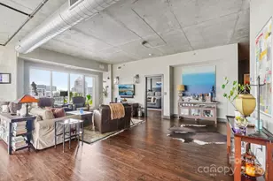 505 E 6th St, Charlotte, NC 28202 - Photo 8