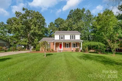 2470 Country Club Drive, Lancaster, SC 29720 - Photo 2