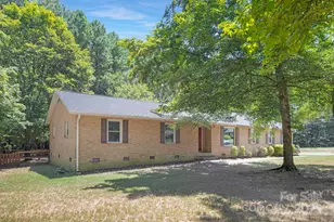 5930 Astor Dr, Harrisburg, NC 28075 - Photo 2