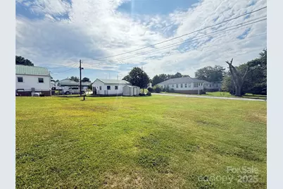 3 Underwood Avenue, Great Falls, SC 29055 - Photo 18