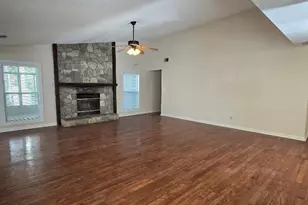 3738 Sweetgrass Ln, Charlotte, NC 28226 - Photo 8