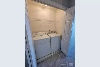 7844 Paper Birch Drive, Charlotte, NC 28215 - Photo 24