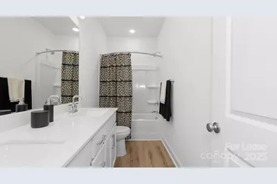 9100 Bluedale Road #Beechwood, Charlotte, NC 28216 - Photo 16