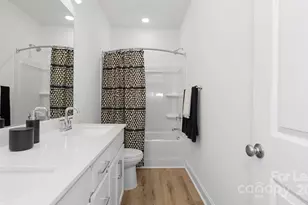 9100 Bluedale Rd, Charlotte, NC 28216 - Photo 16