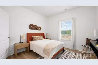 9100 Bluedale Road #Beechwood, Charlotte, NC 28216 - Photo 10