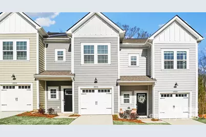 9100 Bluedale Road #Beechwood, Charlotte, NC 28216 - Photo 2