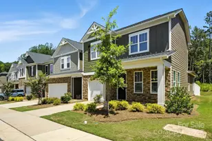 8156 Merryvale Ln, Charlotte, NC 28214 - Photo 2