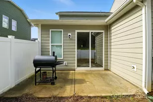 8156 Merryvale Ln, Charlotte, NC 28214 - Photo 26