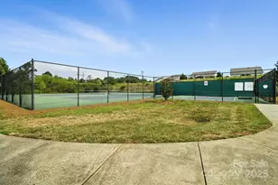 8156 Merryvale Ln, Charlotte, NC 28214 - Photo 34