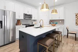 9100 Bluedale Rd, Charlotte, NC 28216 - Photo 10