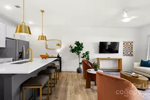 9100 Bluedale Rd, Charlotte, NC 28216 - Photo 12