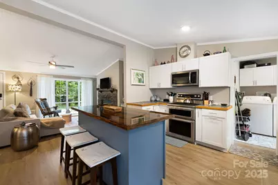 20 Timbers Edge Lane, Fairview, NC 28730 - Photo 8