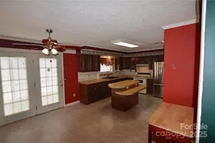 618 Camp Rotary Rd, Gastonia, NC 28052 - Photo 8