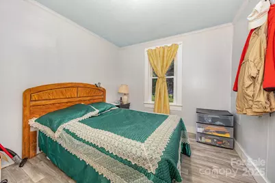 1110 Wall Street, Statesville, NC 28677 - Photo 16