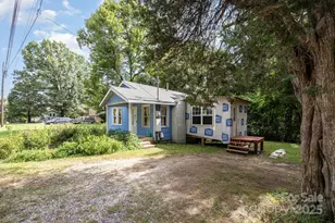 1110 Wall St, Statesville, NC 28677 - Photo 4