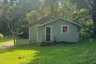 57 Twin Ponds Ln, Hendersonville, NC 28739 - Photo 4