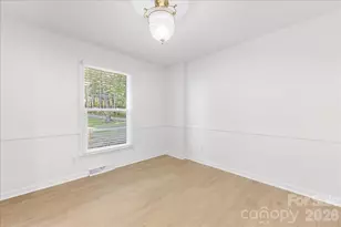 1840 Stoneyridge Dr, Charlotte, NC 28214 - Photo 36