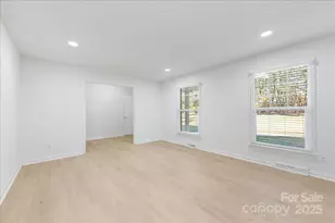 1840 Stoneyridge Dr, Charlotte, NC 28214 - Photo 40