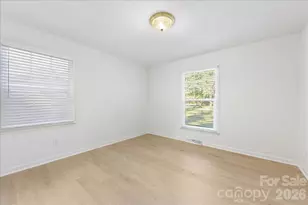 1840 Stoneyridge Dr, Charlotte, NC 28214 - Photo 26