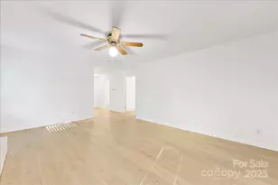 1840 Stoneyridge Dr, Charlotte, NC 28214 - Photo 22