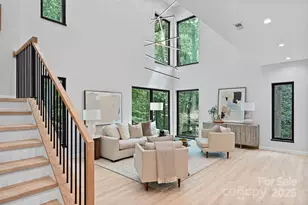 801 Autumnwood Ln, Charlotte, NC 28213 - Photo 14