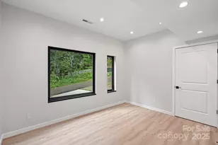 801 Autumnwood Ln, Charlotte, NC 28213 - Photo 34