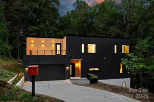 801 Autumnwood Ln, Charlotte, NC 28213 - Photo 6