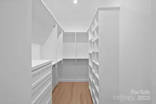 801 Autumnwood Ln, Charlotte, NC 28213 - Photo 30