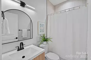 801 Autumnwood Ln, Charlotte, NC 28213 - Photo 38