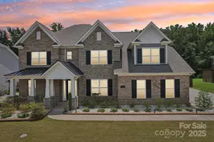 809 Brown Creek Dr, Matthews, NC 28104 - Photo 1