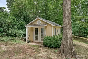 11902 Mountain Crest Cir, Charlotte, NC 28216 - Photo 32