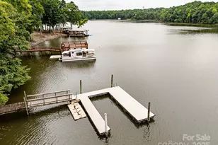 11902 Mountain Crest Cir, Charlotte, NC 28216 - Photo 46