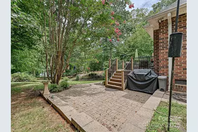 11902 Mountain Crest Circle, Charlotte, NC 28216 - Photo 28
