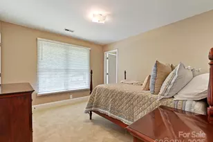 11902 Mountain Crest Cir, Charlotte, NC 28216 - Photo 18