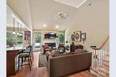 11902 Mountain Crest Circle, Charlotte, NC 28216 - Photo 6