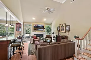 11902 Mountain Crest Cir, Charlotte, NC 28216 - Photo 6