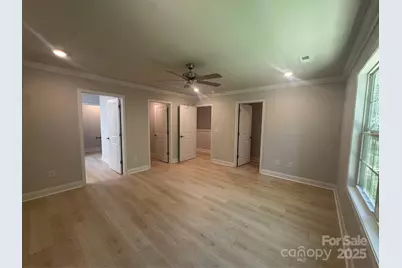 4025 Port Richmond Avenue #5, Gastonia, NC 28056 - Photo 14