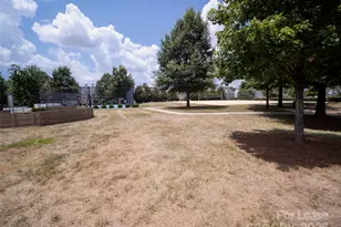 9547 Glenburn Ln, Charlotte, NC 28278 - Photo 36