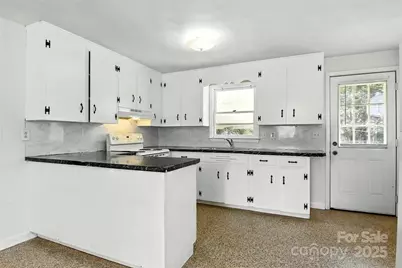 1351-1353 33rd Street SE, Conover, NC 28613 - Photo 6