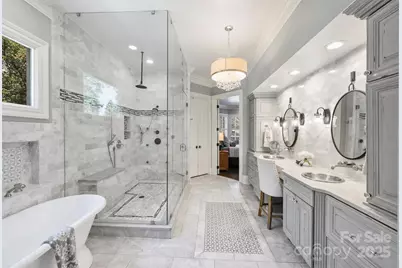 1869 Queens Road W, Charlotte, NC 28207 - Photo 20