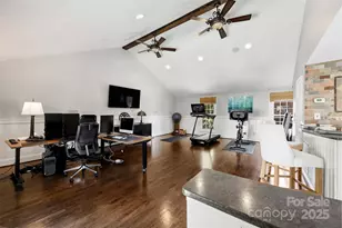 1869 Queens Rd W, Charlotte, NC 28207 - Photo 42