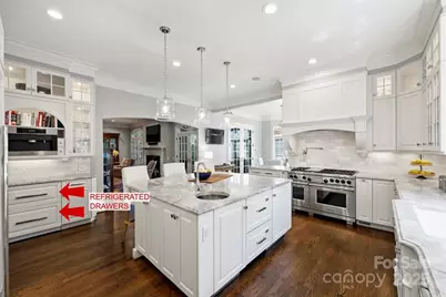 1869 Queens Road W, Charlotte, NC 28207 - Photo 14