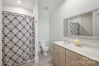 1869 Queens Road W, Charlotte, NC 28207 - Photo 30